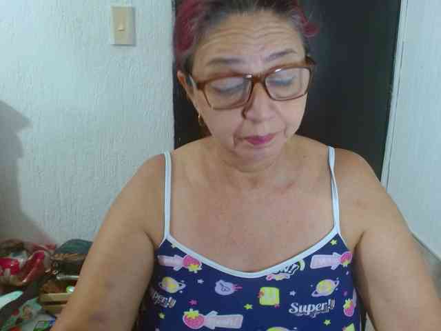 LorenaTits webcam