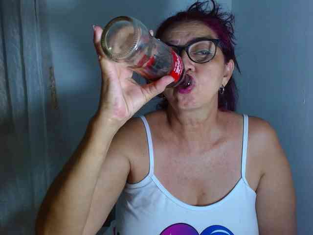 LorenaTits webcam