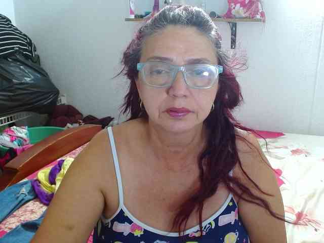 LorenaTits webcam