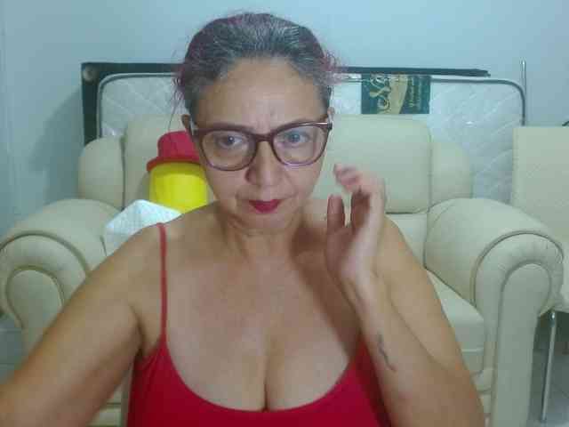 LorenaTits webcam
