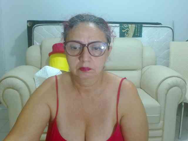 LorenaTits webcam