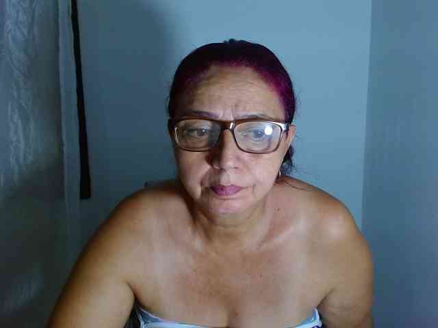 LorenaTits webcam
