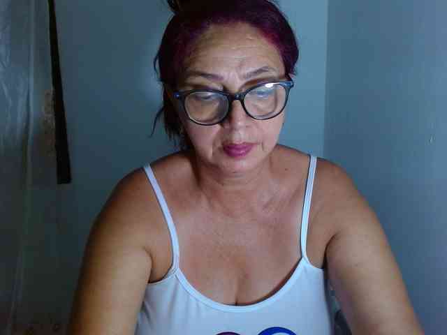 LorenaTits webcam