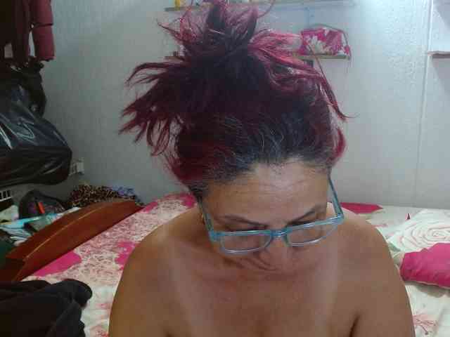 LorenaTits webcam
