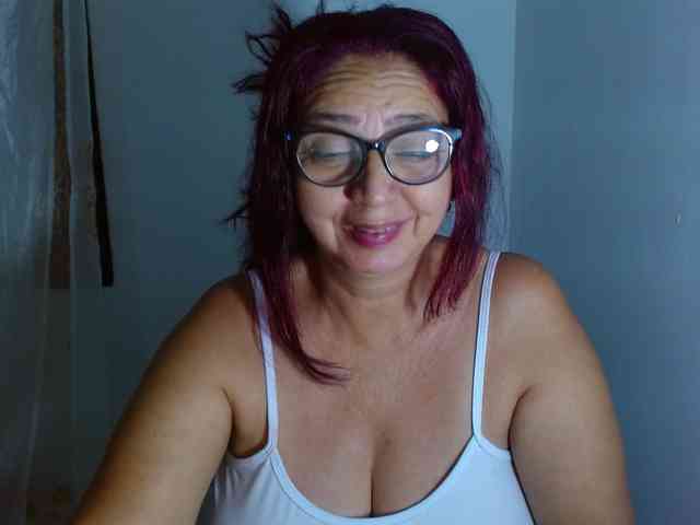 LorenaTits webcam