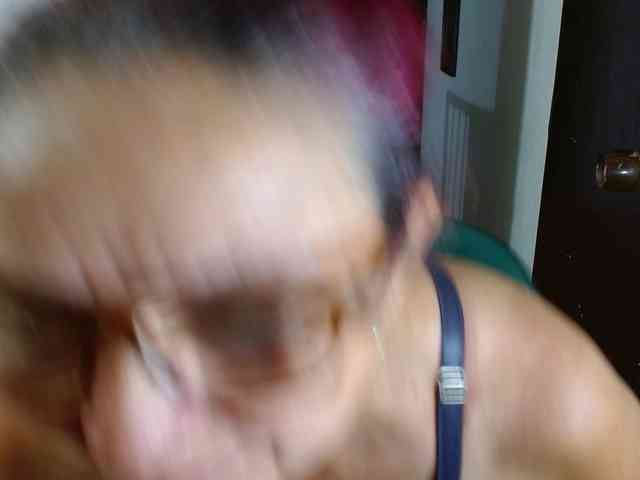 LorenaTits webcam