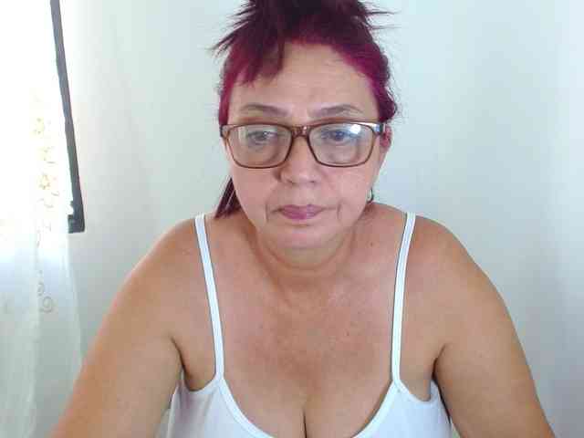 LorenaTits webcam