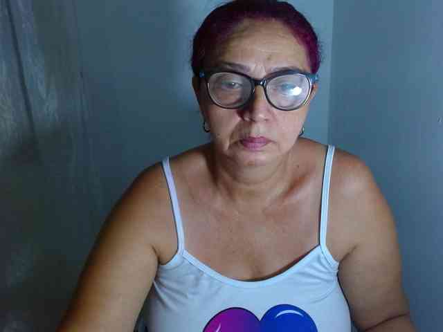 LorenaTits webcam