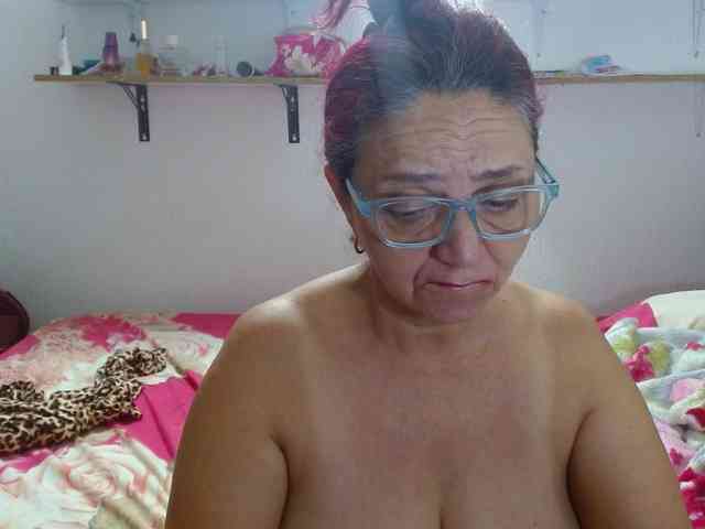 LorenaTits webcam