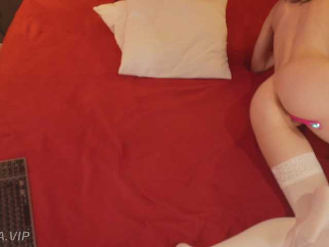 Nikki-Gia's BongaCams show and profile