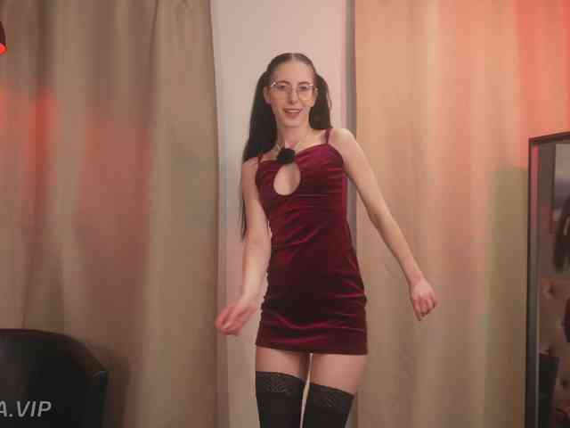 Nikki-Gia Live Webcam on BongaCams