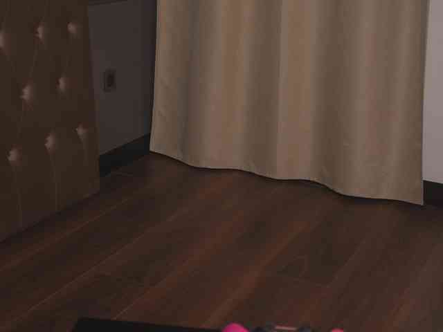 Nikki-Gia webcam