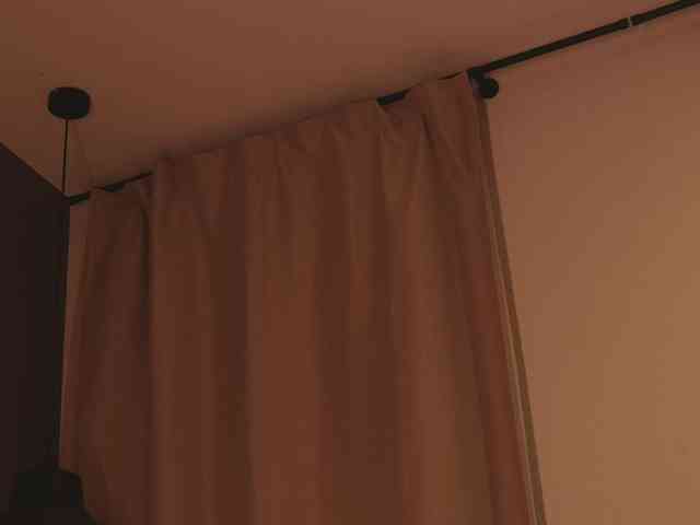 Nikki-Gia webcam