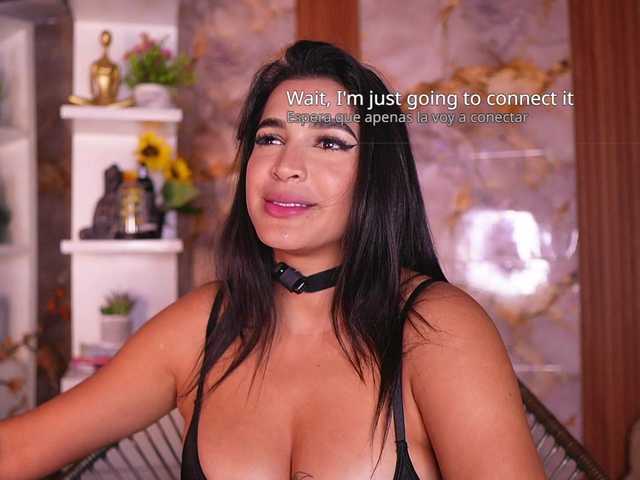 zoeyfox's BongaCams show and profile