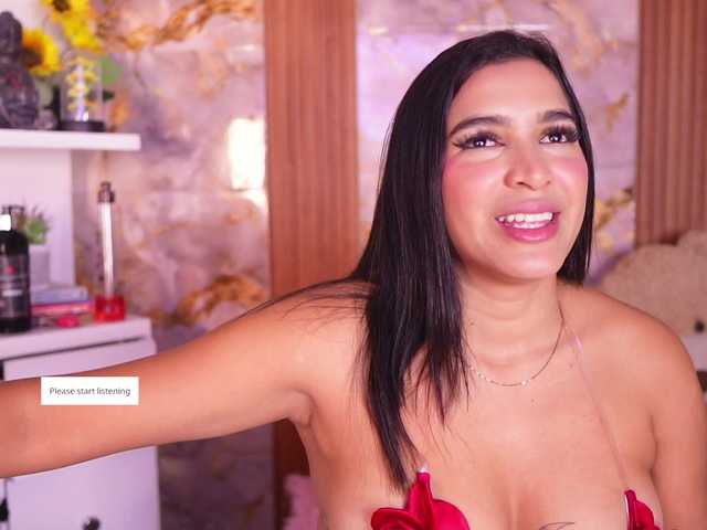 zoeyfox's BongaCams show and profile