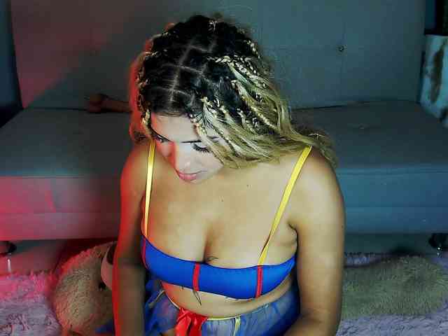 zoeyfox webcam