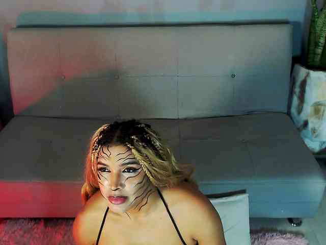 zoeyfox webcam