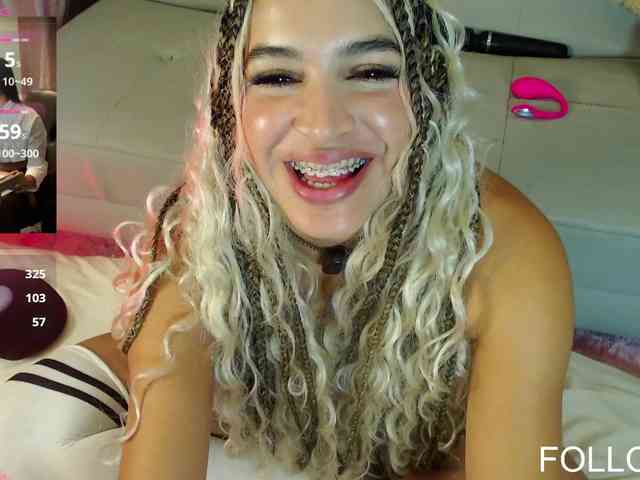 zoeyfox webcam