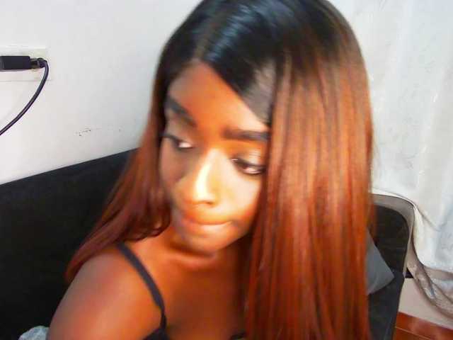 HannahCox19's BongaCams show and profile