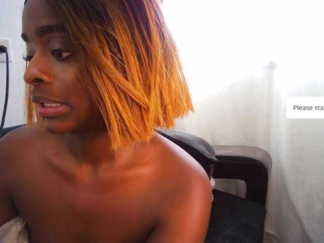 HannahCox19's BongaCams show and profile