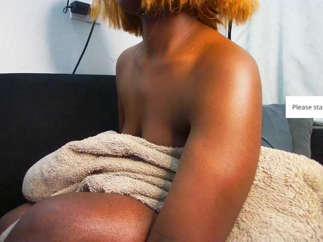 HannahCox19's BongaCams show and profile