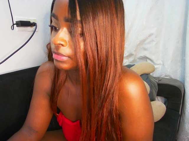 HannahCox19's BongaCams show and profile