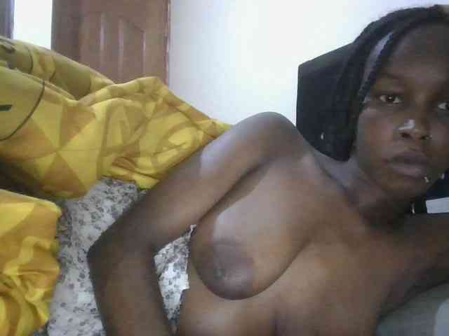 Mamaapussy webcam
