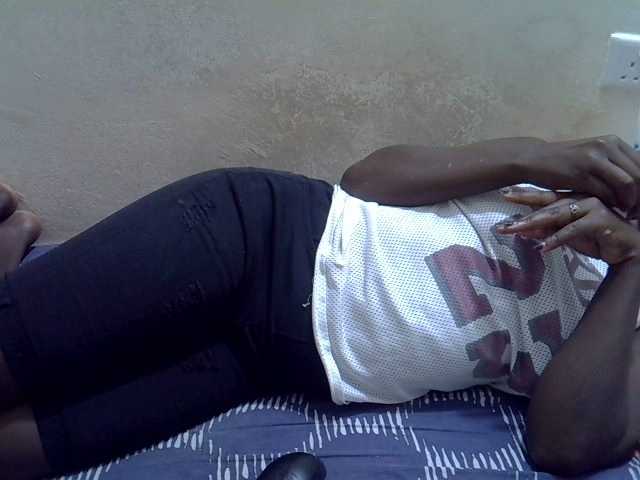 Africanasaucy webcam bongacams model stream image