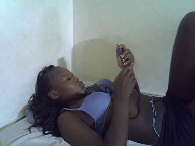 Africanasaucy webcam