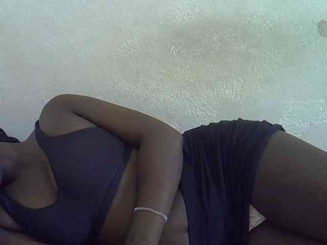 Africanasaucy webcam