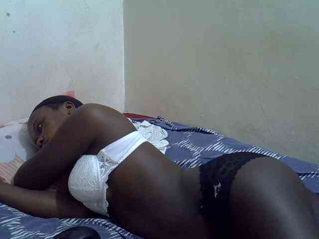 Africanasaucy webcam