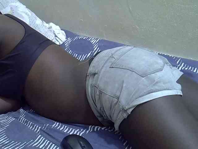 Africanasaucy webcam