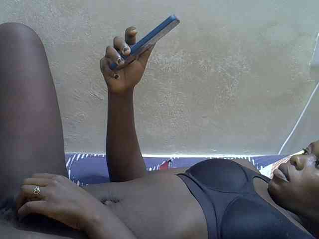 Africanasaucy webcam