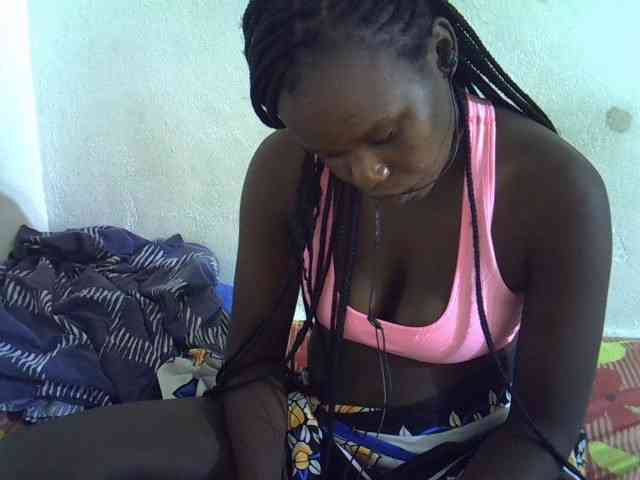 Africanasaucy webcam