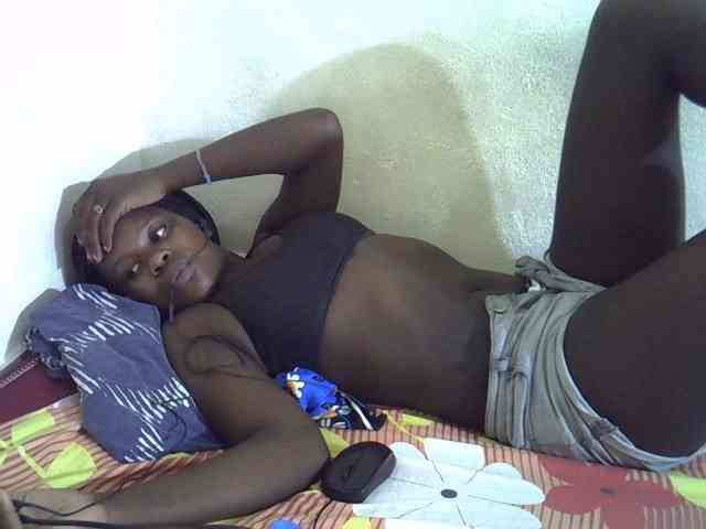 Africanasaucy webcam