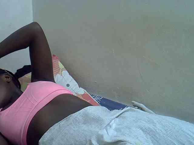 Africanasaucy webcam