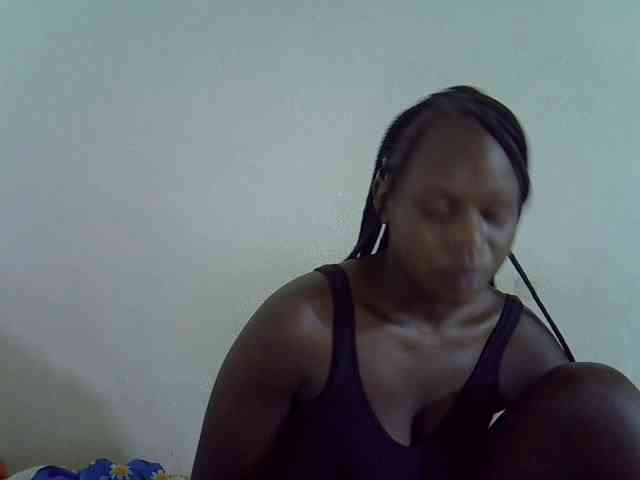 Africanasaucy webcam