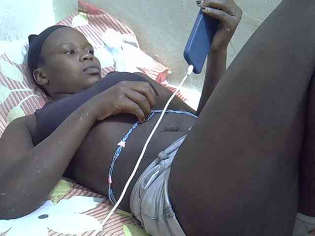 Africanasaucy webcam