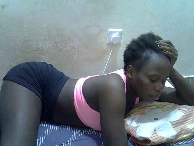 Africanasaucy webcam