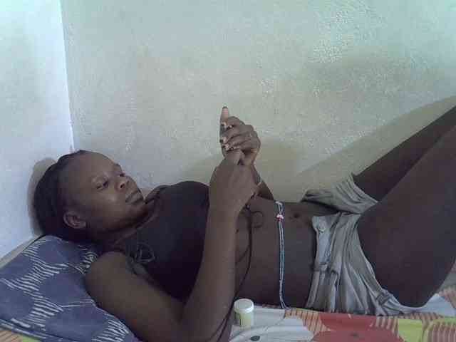 Africanasaucy webcam