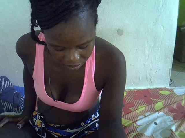 Africanasaucy webcam