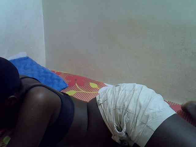 Africanasaucy webcam