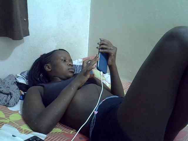 Africanasaucy webcam