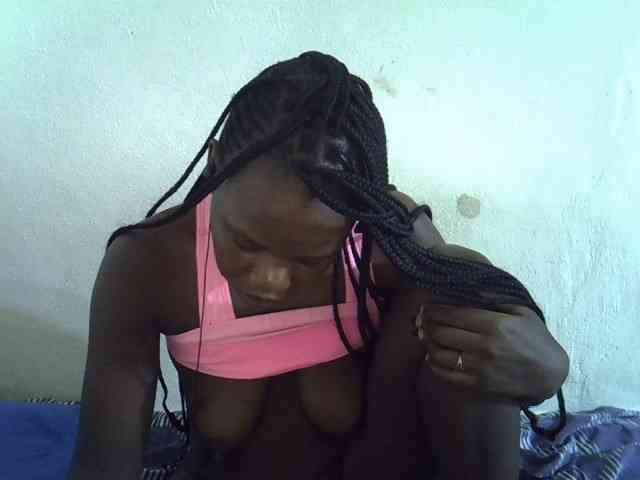 Africanasaucy webcam