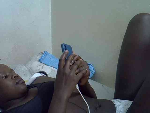 Africanasaucy webcam