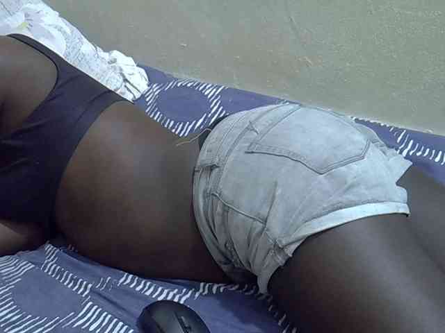 Africanasaucy webcam