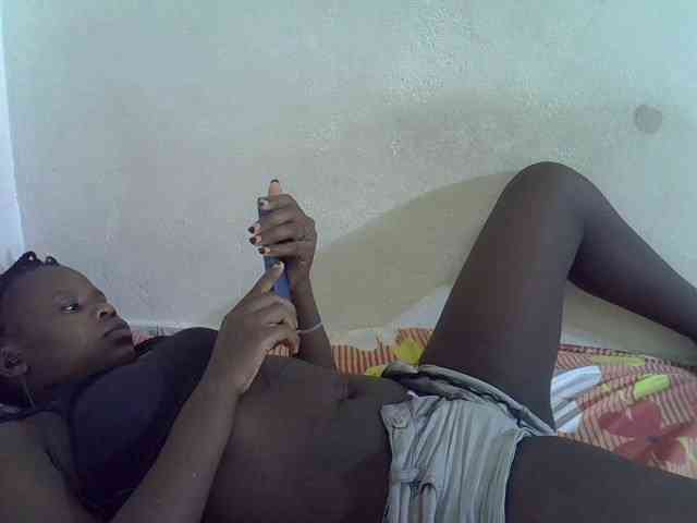 Africanasaucy webcam