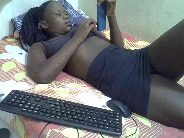 Africanasaucy webcam