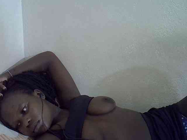 Africanasaucy webcam
