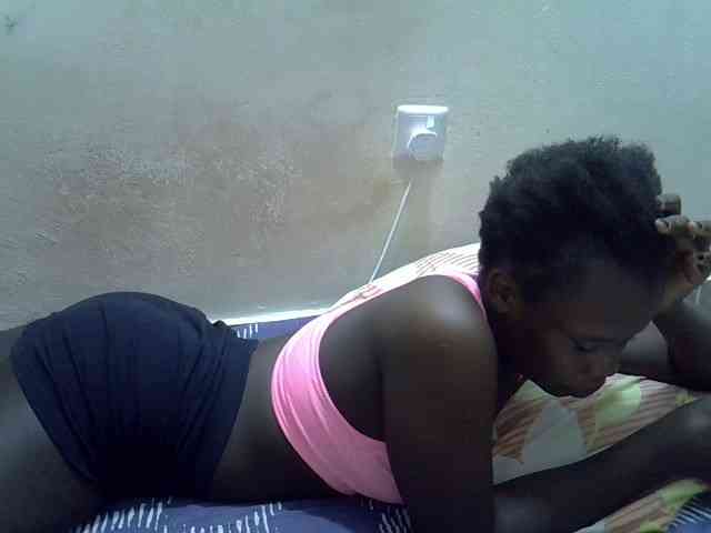 Africanasaucy webcam